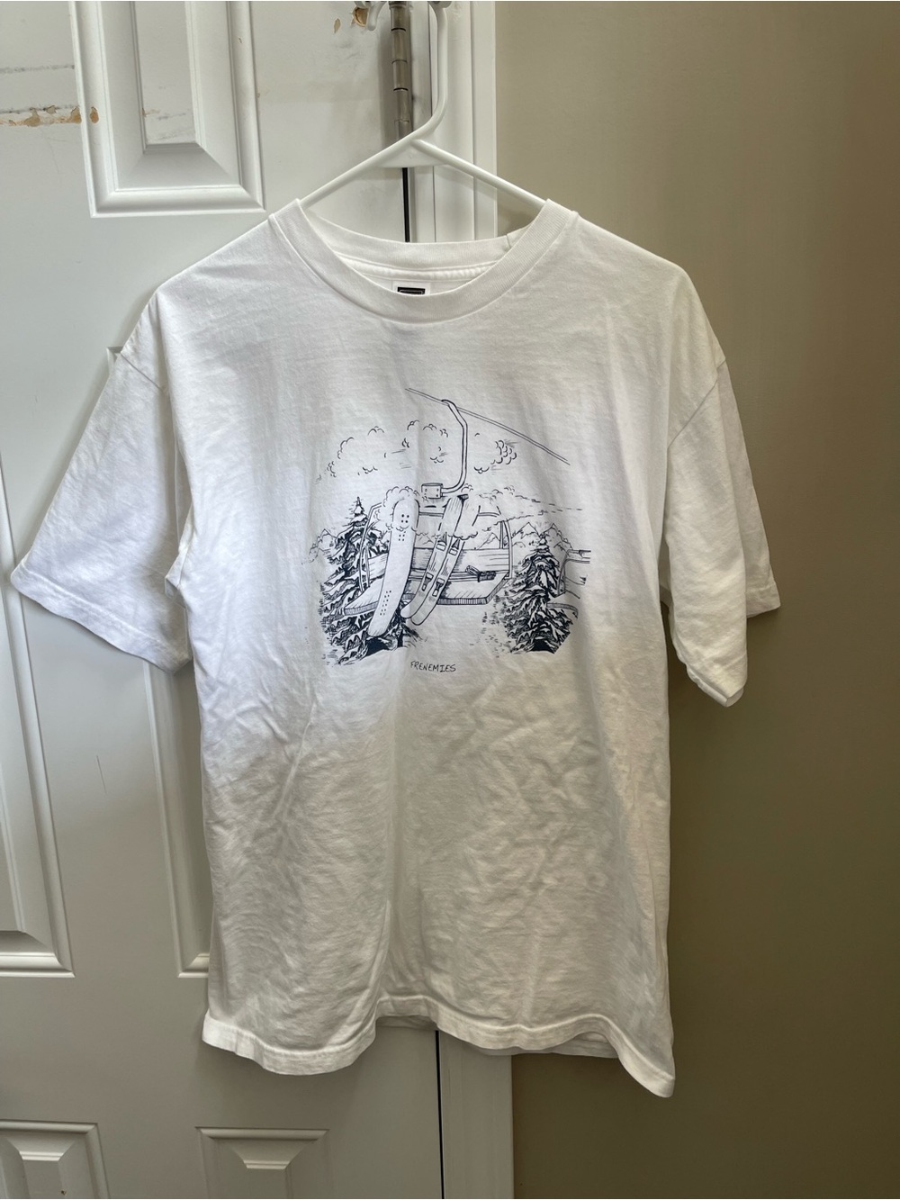 The North Face ski snowboard frenemies White Graphic Tee. Size medium